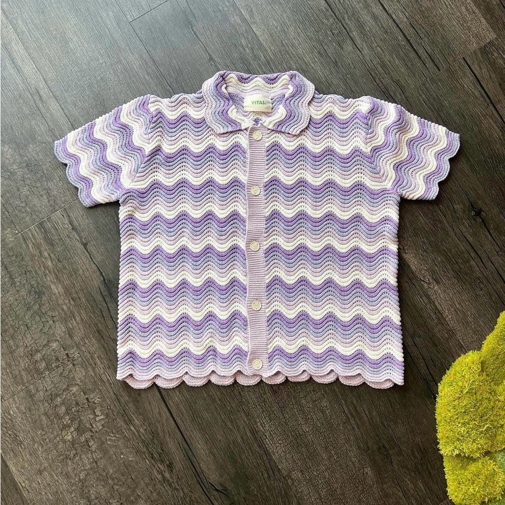 Brand new Yitai shale stitch short sleeve shirt in lavender purple size M